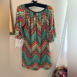 WinWin Half Sleeve Boho Tunic Multi Colored. Size Large-XL